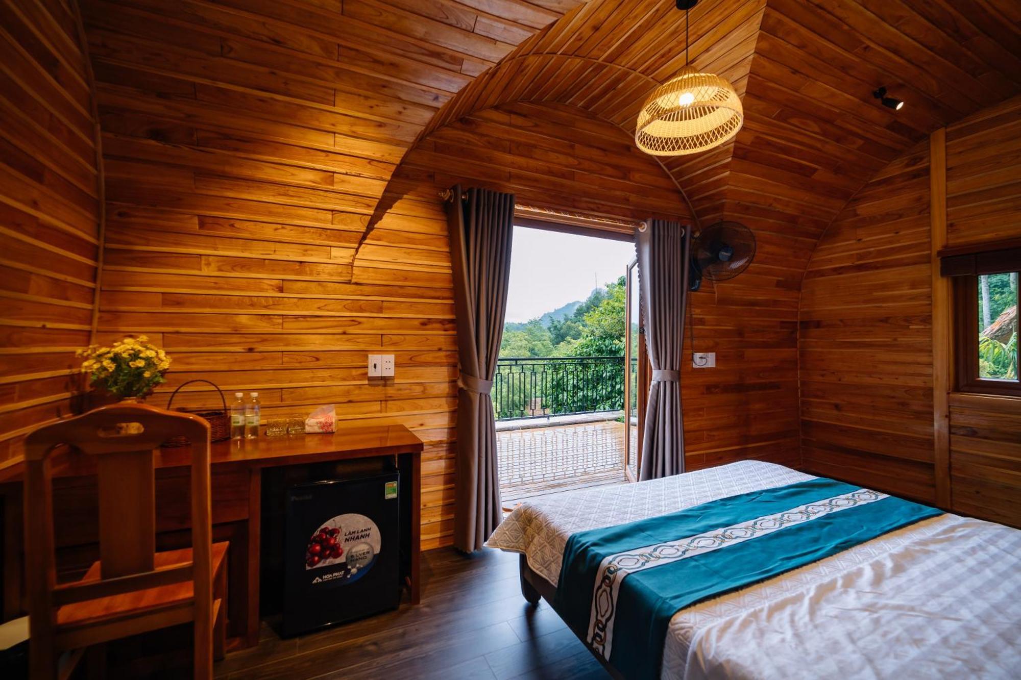 Lotus Premium Lodge - Lotus Group Tours Ha Giang Bagian luar foto